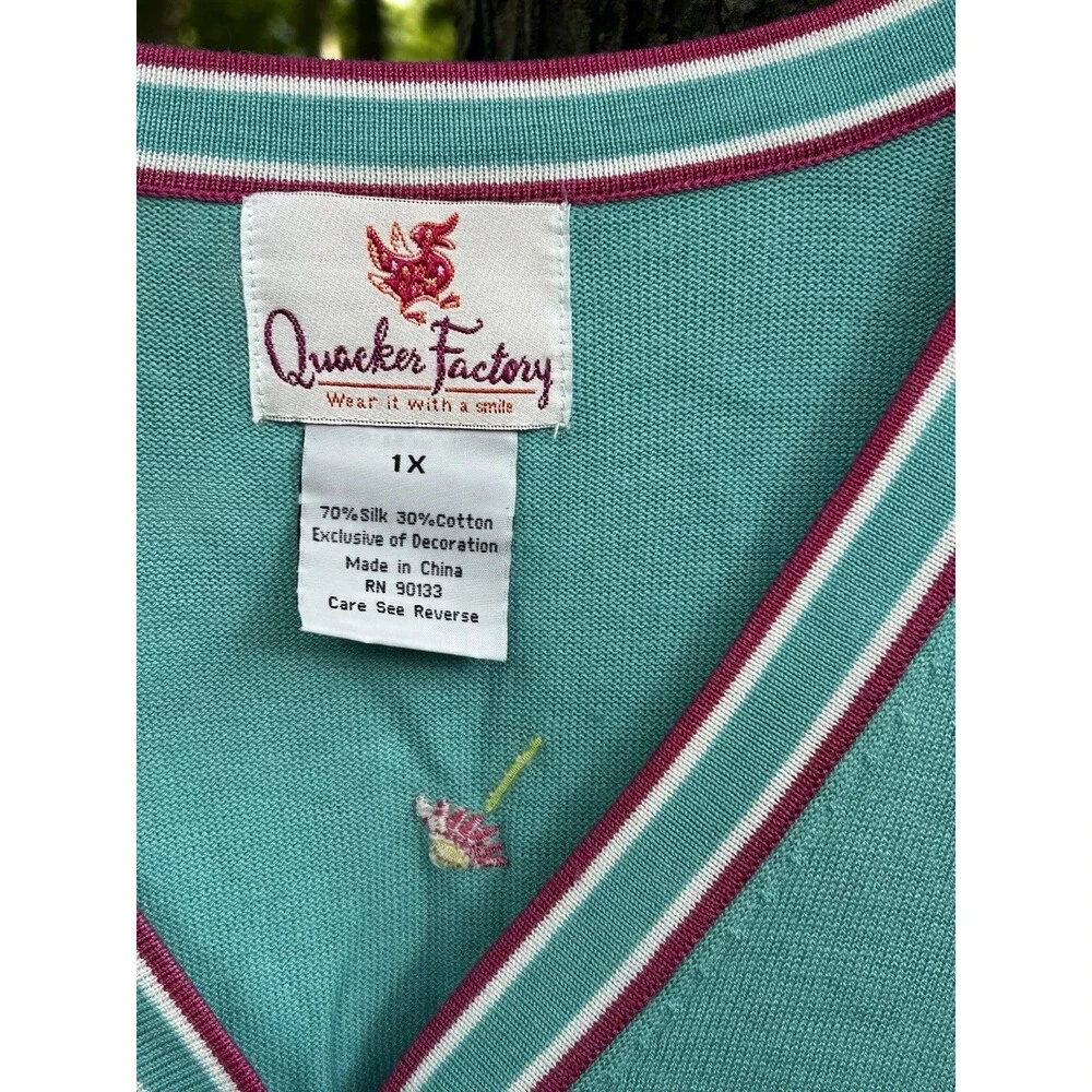 Quacker Factory Cardigan Sweater Size 1x Daisy Floral Embroidery Blue Pink Silk